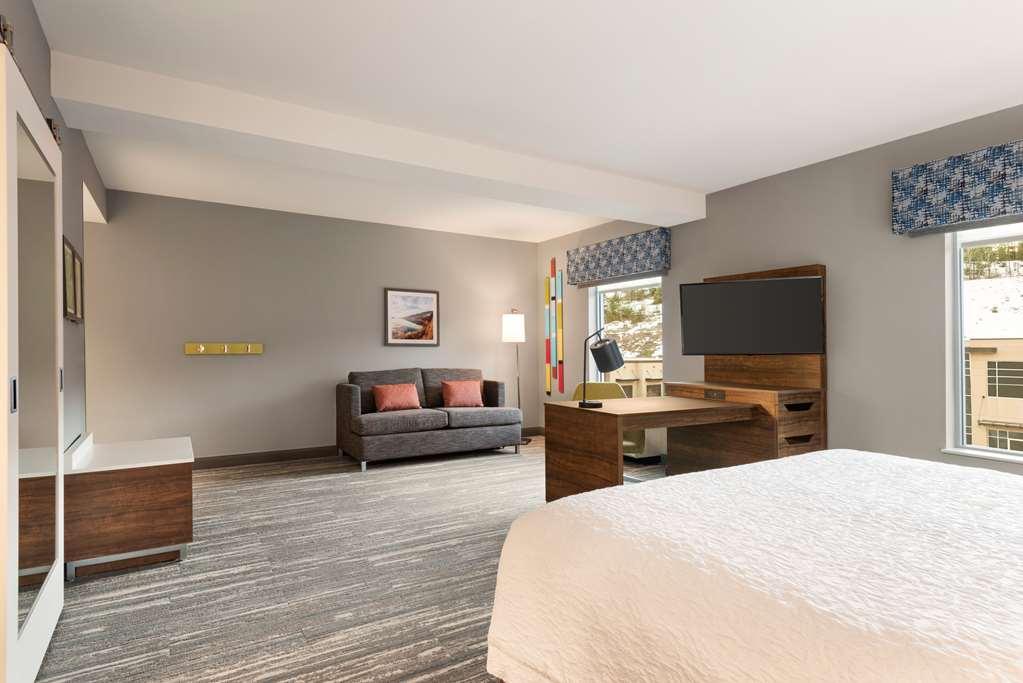 Hampton Inn & Suites Kelowna, British Columbia, Canada Pokoj fotografie