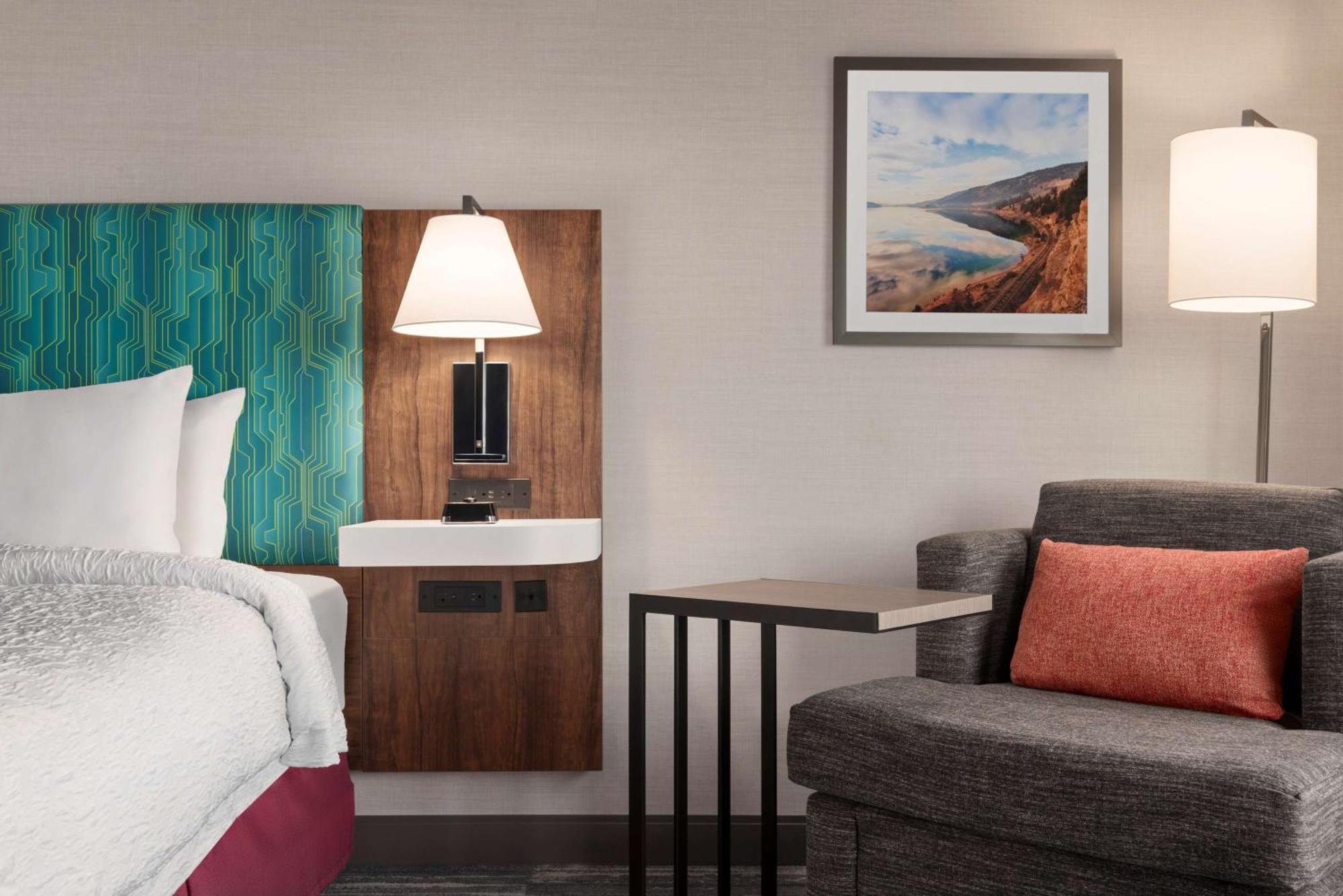 Hampton Inn & Suites Kelowna, British Columbia, Canada Exteriér fotografie